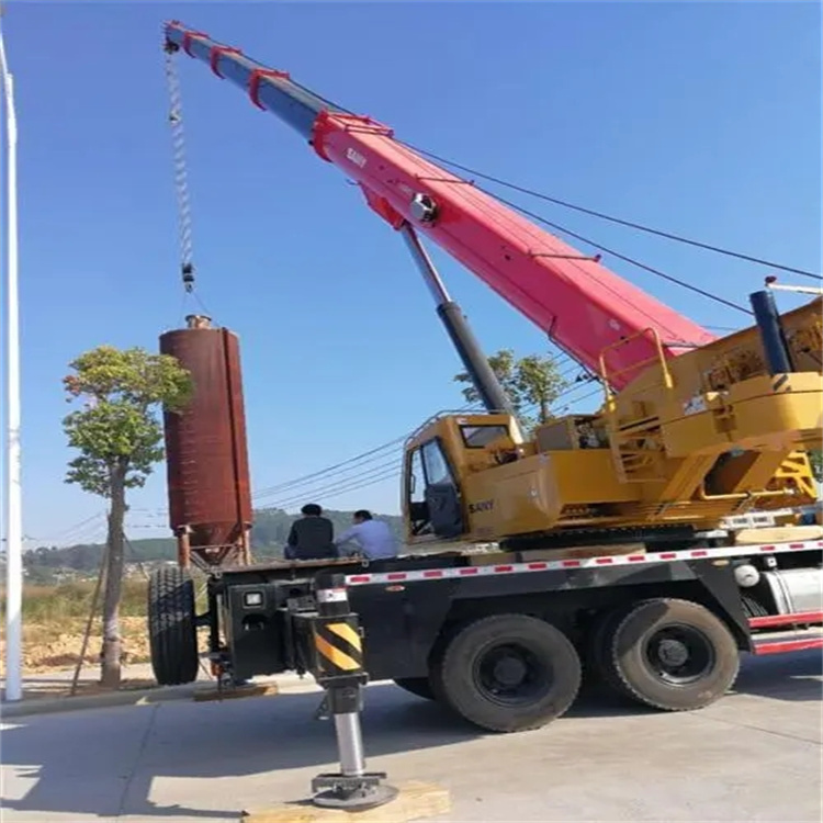 港北80吨吊车出租多少钱